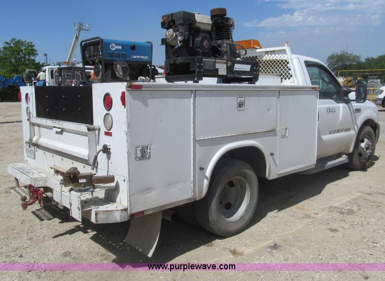 image for item I7047 2007 Ford F350 Super Duty XL service truck