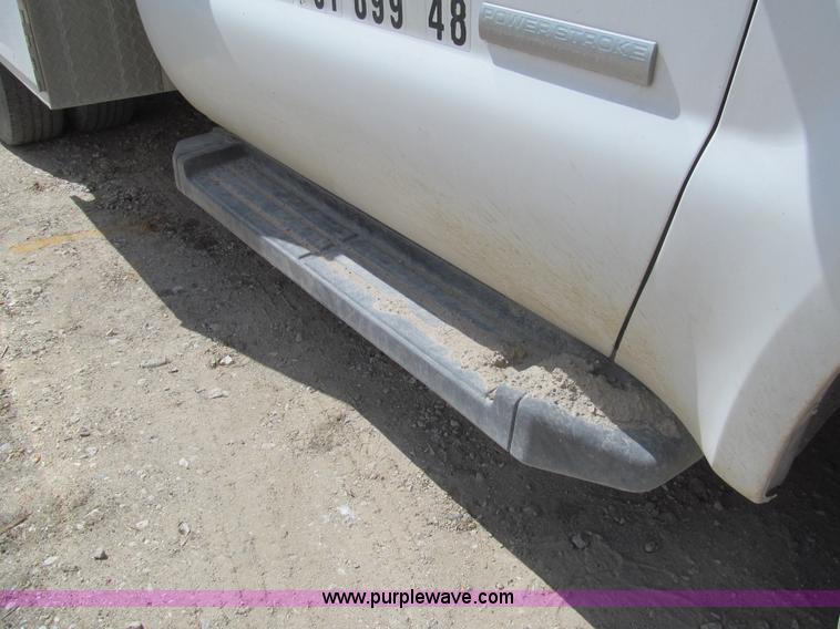 image for item I7047 2007 Ford F350 Super Duty XL service truck