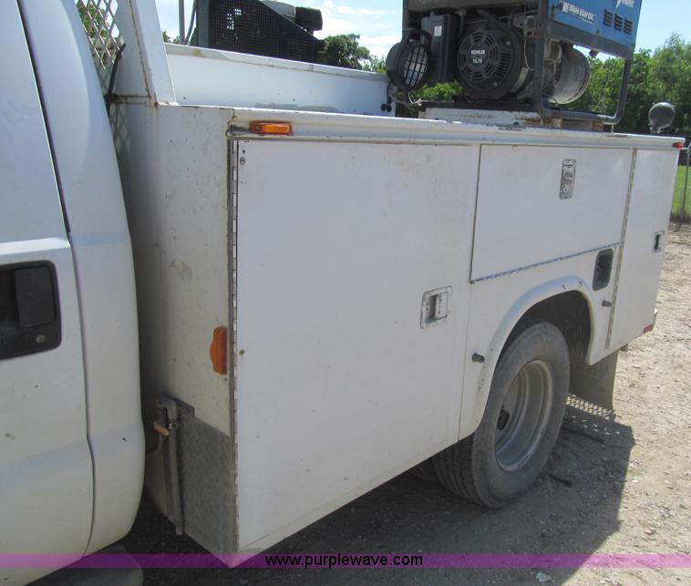 image for item I7047 2007 Ford F350 Super Duty XL service truck