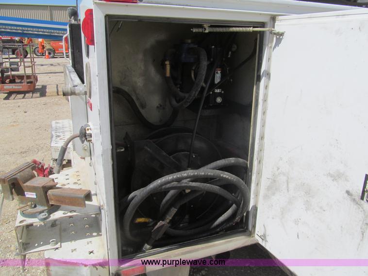 image for item I7047 2007 Ford F350 Super Duty XL service truck