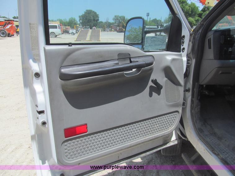image for item I7048 2007 Ford F550 Super Duty XL service truck