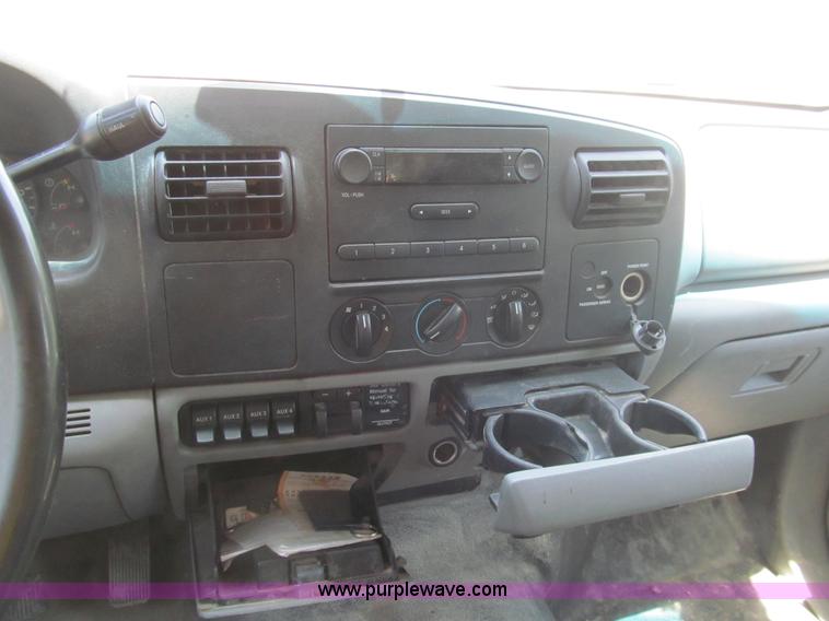 image for item I7048 2007 Ford F550 Super Duty XL service truck