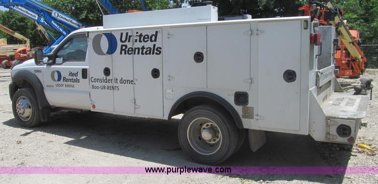 image for item I7049 2006 Ford F550 Super Duty XL service truck
