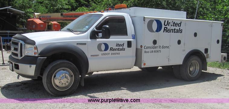 image for item I7049 2006 Ford F550 Super Duty XL service truck