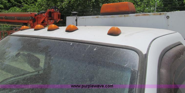 image for item I7049 2006 Ford F550 Super Duty XL service truck