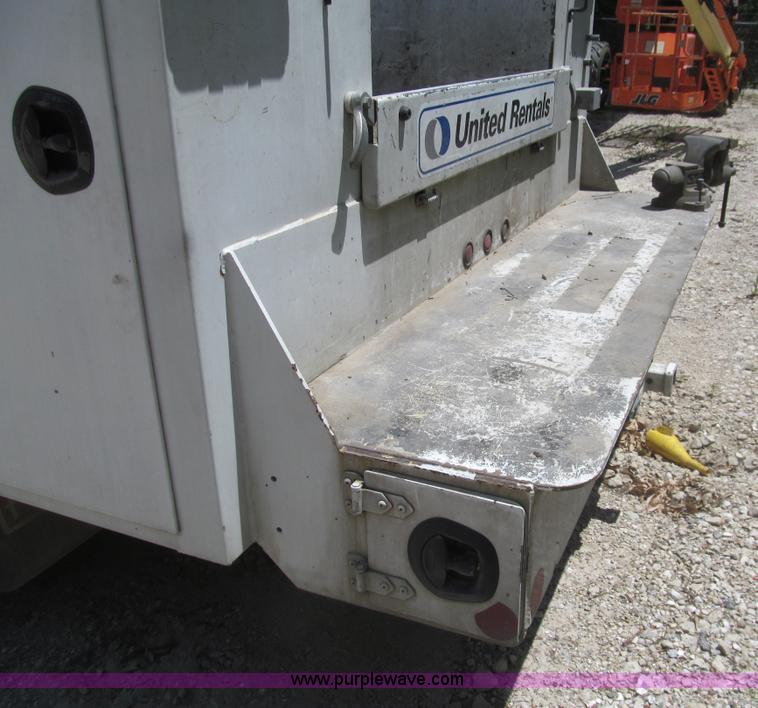 image for item I7049 2006 Ford F550 Super Duty XL service truck