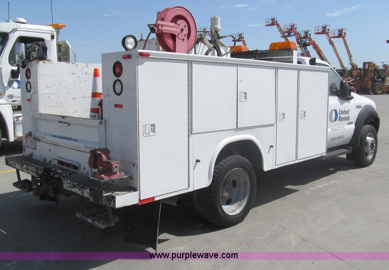 image for item I7051 2006 Ford F550 Super Duty XL service truck