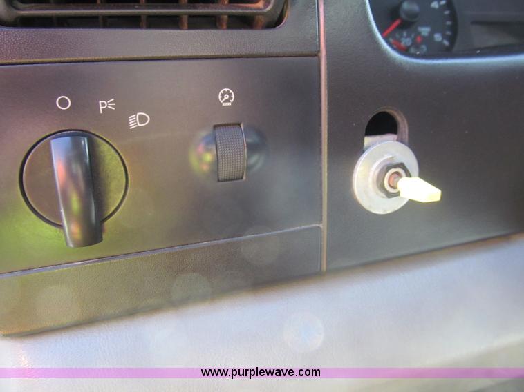 image for item I7051 2006 Ford F550 Super Duty XL service truck