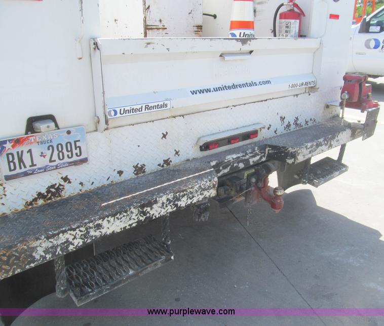 image for item I7051 2006 Ford F550 Super Duty XL service truck
