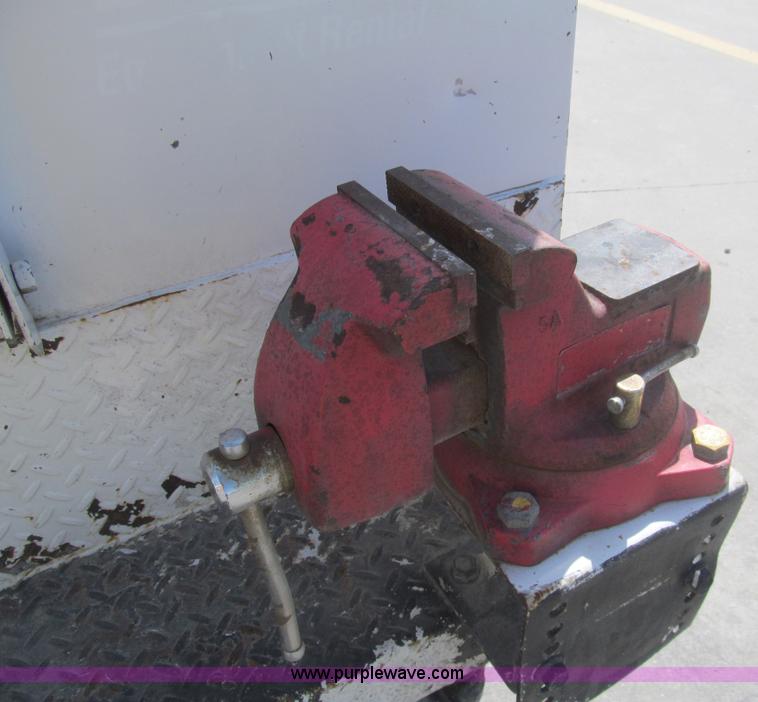 image for item I7051 2006 Ford F550 Super Duty XL service truck