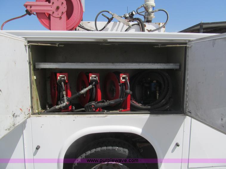 image for item I7051 2006 Ford F550 Super Duty XL service truck