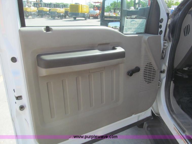 image for item I7053 2008 Ford F550 Super Duty XL service truck