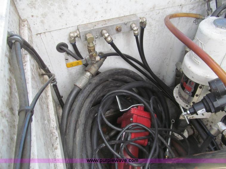 image for item I7053 2008 Ford F550 Super Duty XL service truck