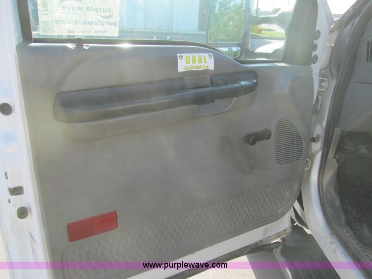 image for item I7054 2007 Ford F550 Super Duty XL service truck