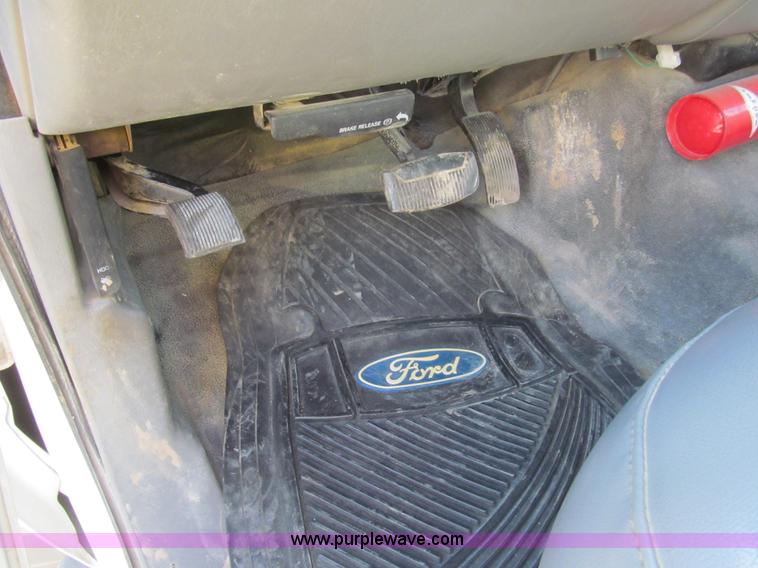 image for item I7054 2007 Ford F550 Super Duty XL service truck