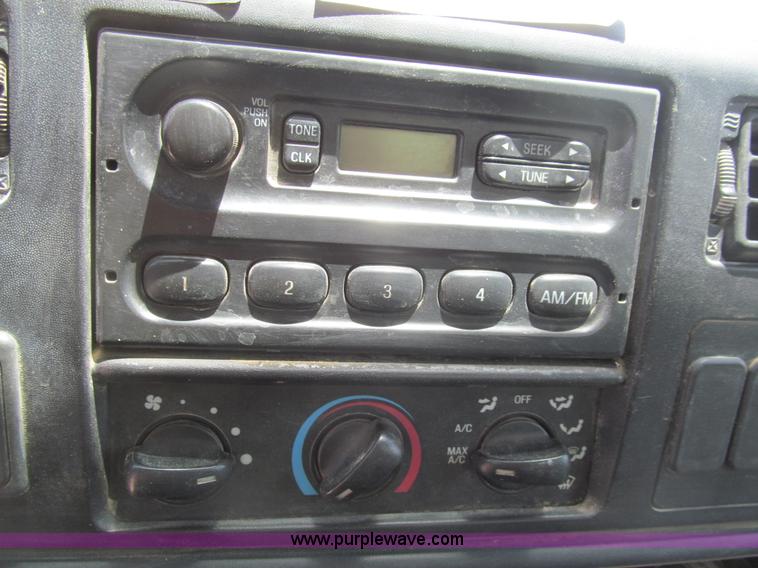 image for item I7058 2007 Ford F750 Super Duty XL water truck