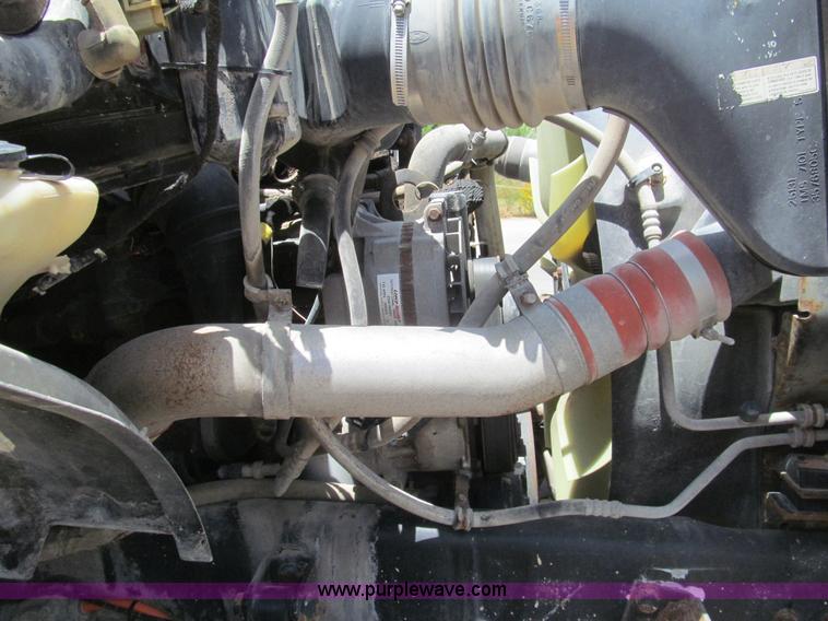 image for item I7058 2007 Ford F750 Super Duty XL water truck