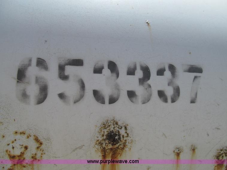 image for item I7058 2007 Ford F750 Super Duty XL water truck