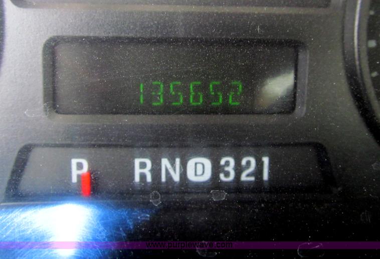 image for item I7059 2006 Ford F550 XL service truck