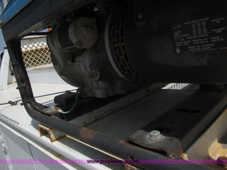 image for item I7059 2006 Ford F550 XL service truck