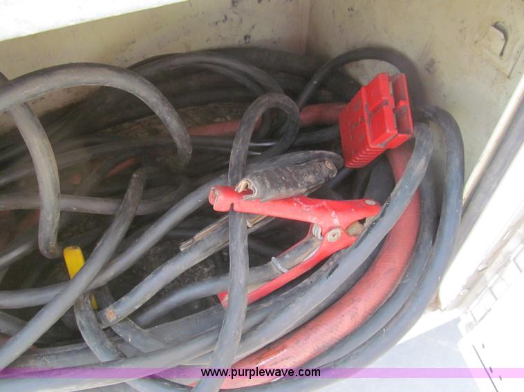 image for item I7059 2006 Ford F550 XL service truck