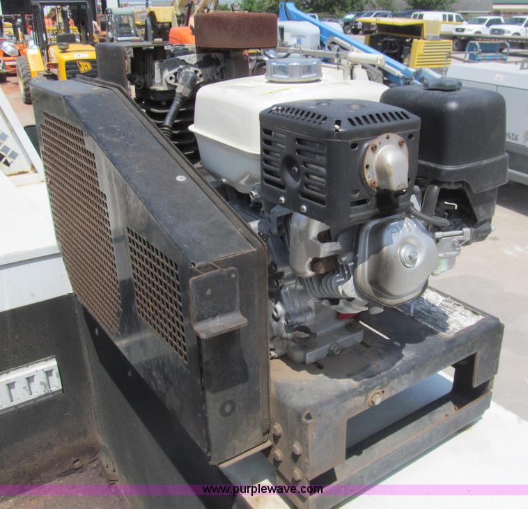 image for item I7059 2006 Ford F550 XL service truck