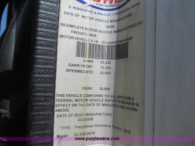 image for item I7060 2009 Freightliner Columbia CDL120 semi truck