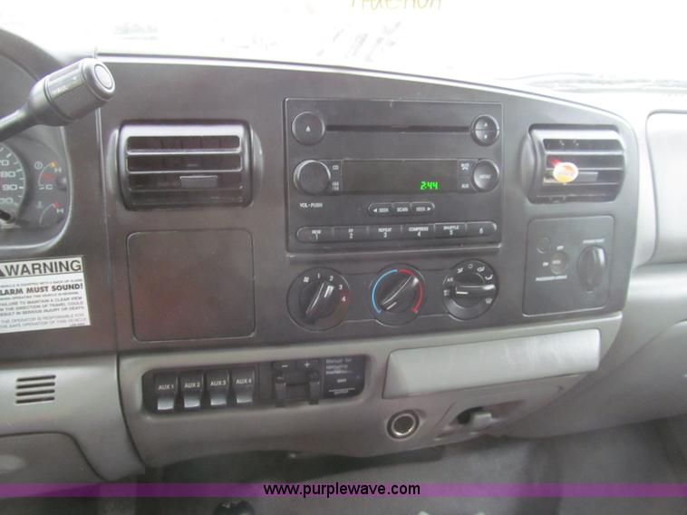 image for item I7061 2007 Ford F550 Super Duty XL service truck