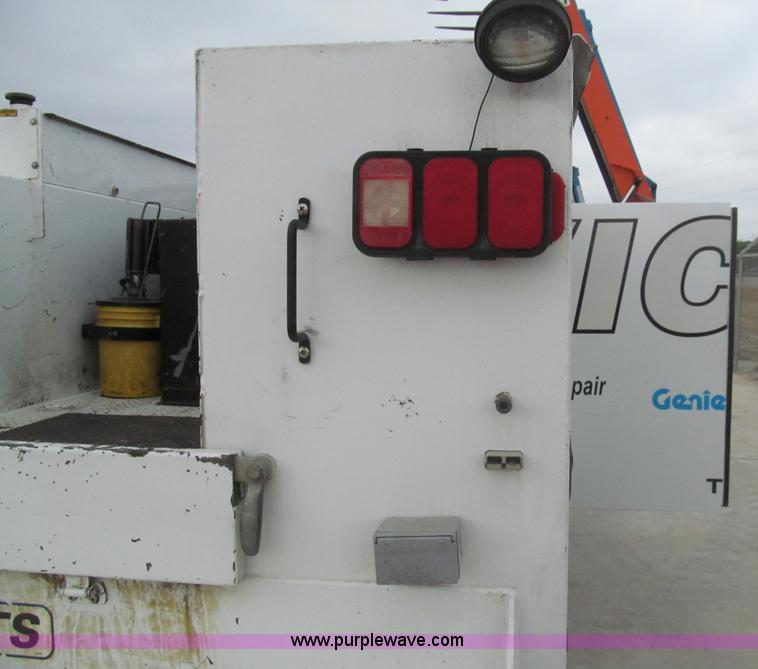 image for item I7061 2007 Ford F550 Super Duty XL service truck