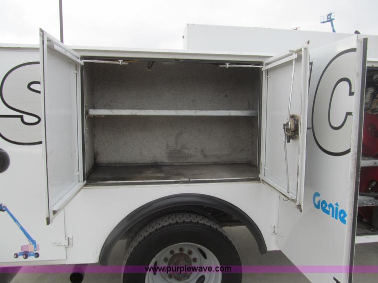 image for item I7061 2007 Ford F550 Super Duty XL service truck