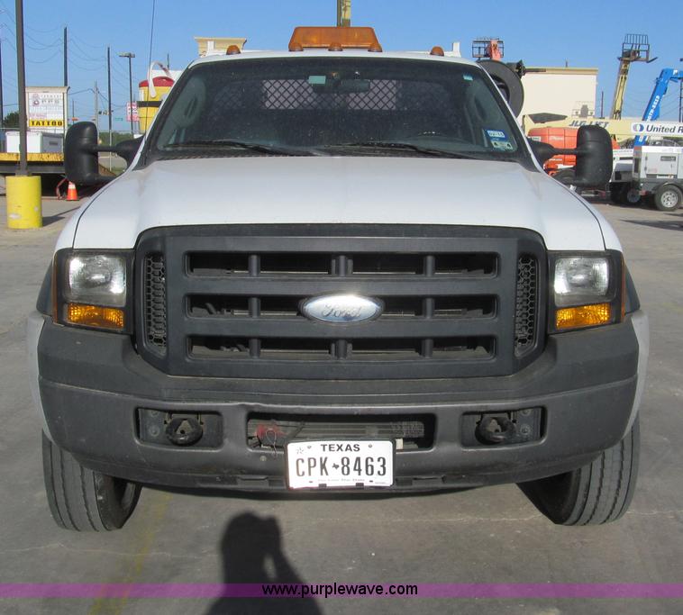 image for item I7063 2007 Ford F550 Super Duty XL service truck