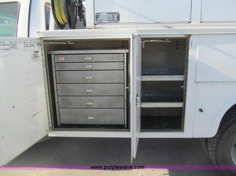 image for item I7063 2007 Ford F550 Super Duty XL service truck