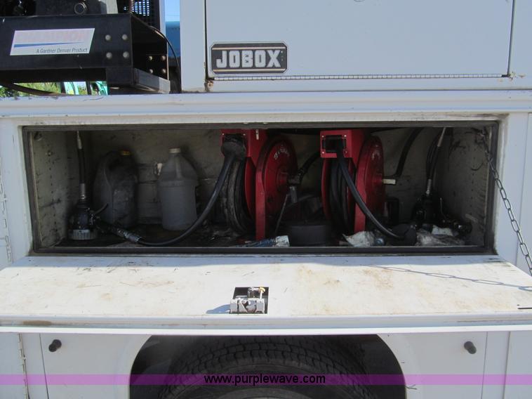 image for item I7063 2007 Ford F550 Super Duty XL service truck