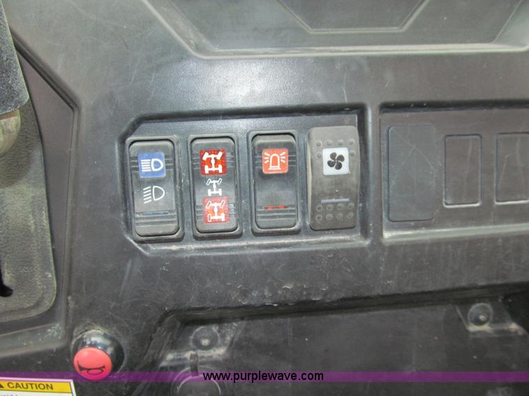 image for item J3480 2011 Bobcat 3400 utility vehicle