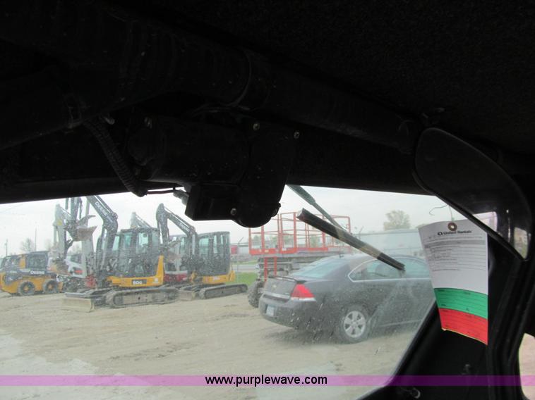 image for item J3480 2011 Bobcat 3400 utility vehicle