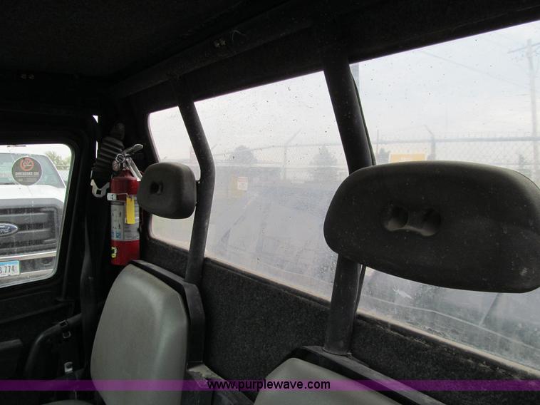 image for item J3480 2011 Bobcat 3400 utility vehicle