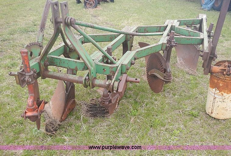 image for item AC9121 John Deere 414 four bottom plow