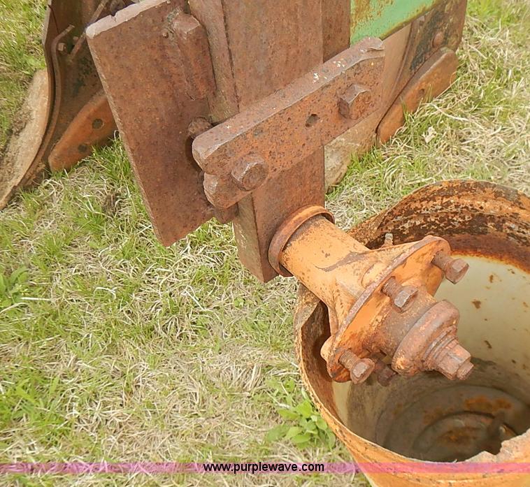 image for item AC9121 John Deere 414 four bottom plow