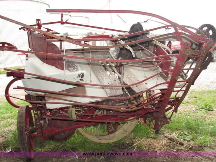 image for item AE9321 McCormick-Deering antique binder