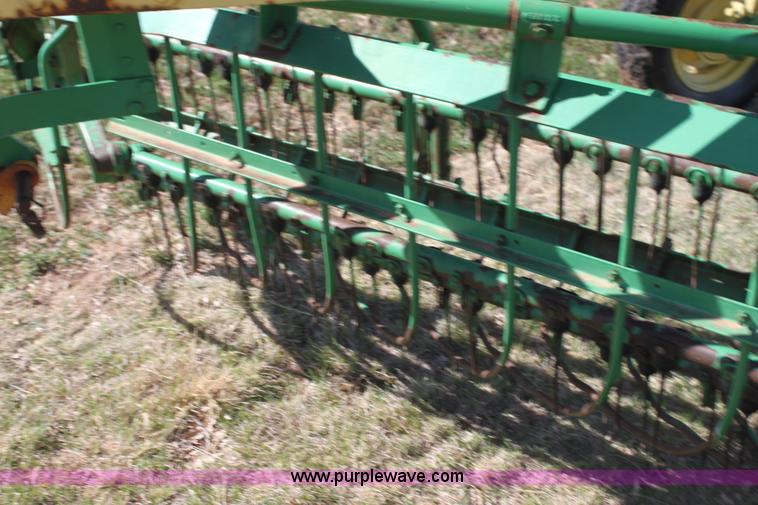 image for item AN9901 John Deere 858 side delivery rake
