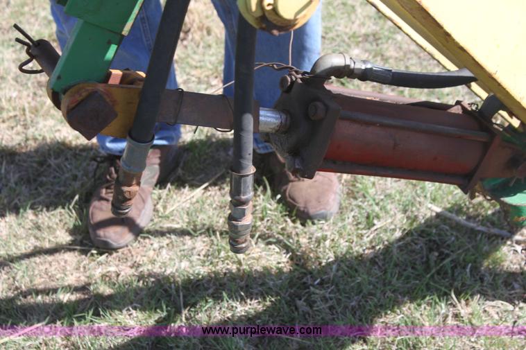 image for item AN9901 John Deere 858 side delivery rake