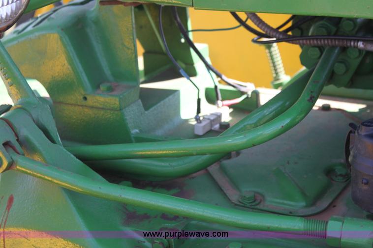 image for item AN9902 John Deere 720 tractor