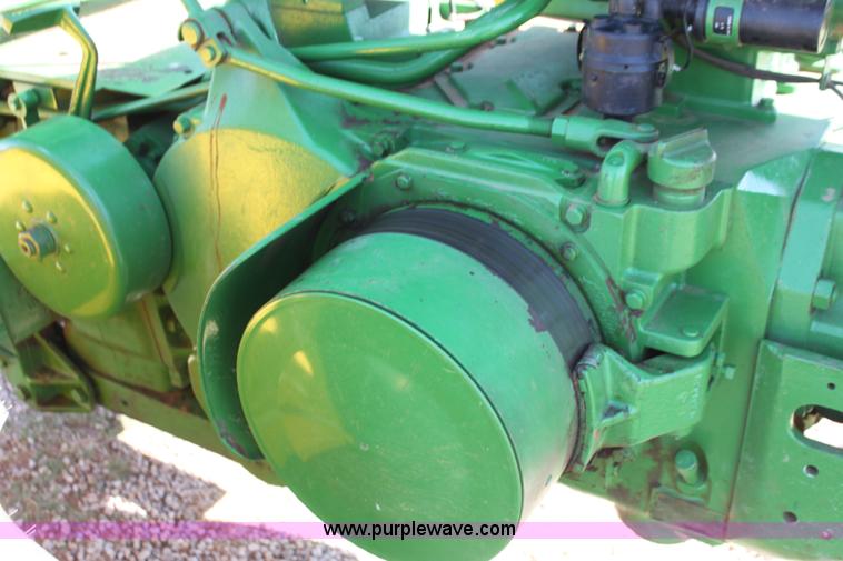 image for item AN9902 John Deere 720 tractor