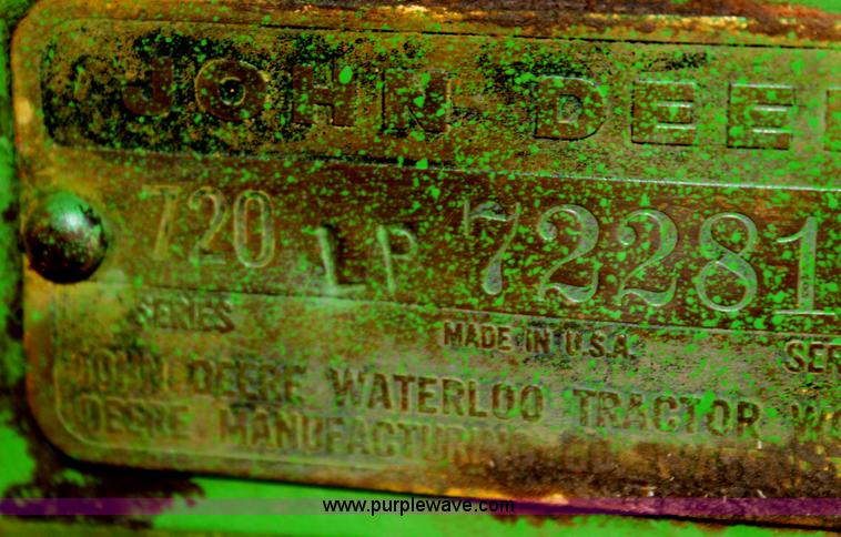 image for item AN9902 John Deere 720 tractor