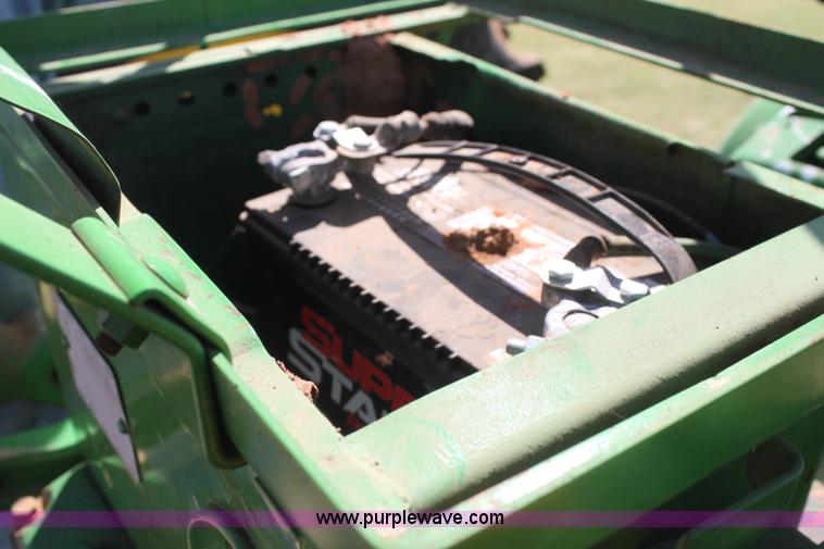 image for item AN9902 John Deere 720 tractor