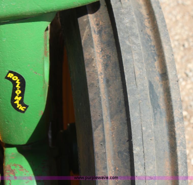 image for item AN9902 John Deere 720 tractor