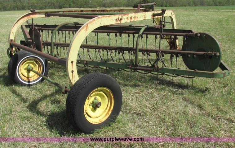 image for item AZ9701 John Deere 896A hay rake