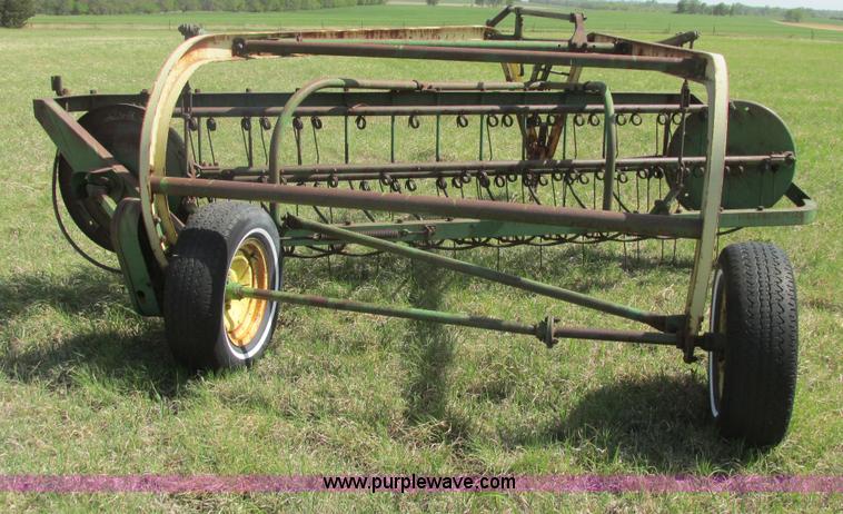 image for item AZ9701 John Deere 896A hay rake