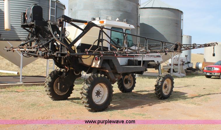 image for item C3817 SpraCoupe 3440 self-propelled sprayer