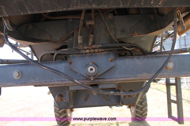 image for item C3817 SpraCoupe 3440 self-propelled sprayer